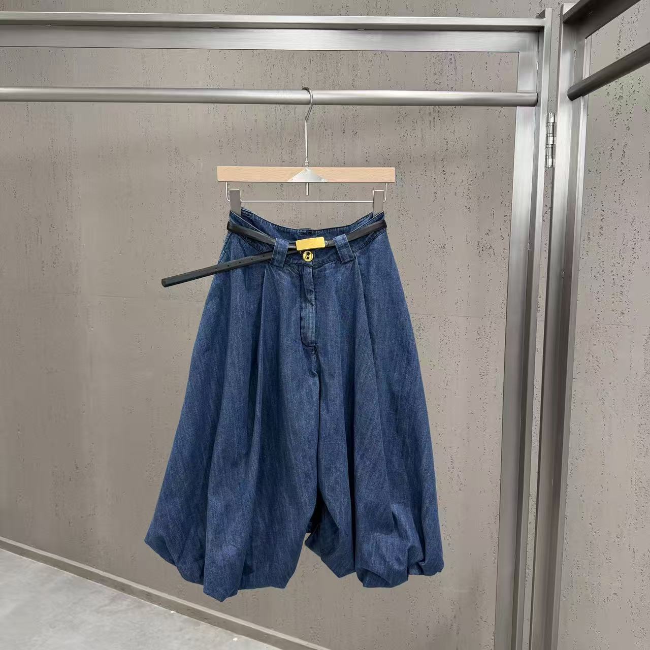 High Street Jean 2pcs Set Wome - đánh giá và giá Women'S Formal Wear Pants